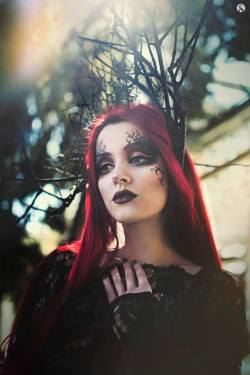 gothicandamazing:    Model/MUA: Señorita Klaha Photo: Straska