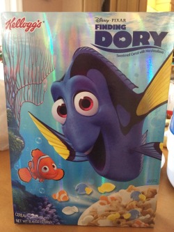 40daddyskitten:  princessoflittlespace: Finding Dory cereal!