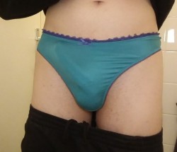 lingeriesletnl:  Always wearing thongs or panty’s when I’m at work ;) Feels and looks a lot better than wearing men shorts!