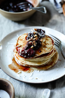 fullcravings:  Pancakes with Balsamic Strawberry Compote  Like