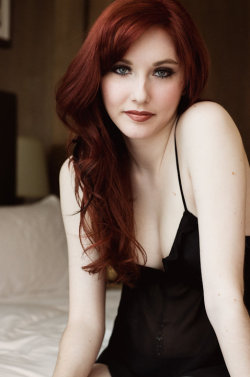 redhead-beauties:Redhead http://redhead-beauties.blogspot.com/