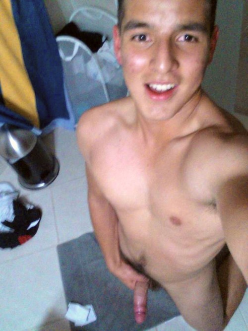 keepsilencestgo:  woowdude:  Jaime, petición cumplida   Ctm
