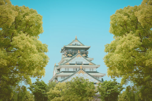 hi-technique:  Osaka Castle by NikCyclist