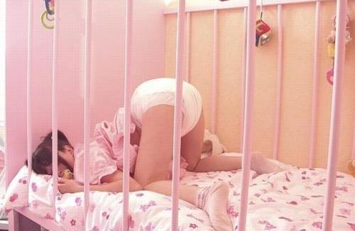 babiedforever:  A beautiful picture of a Baby Girl sleeping in a babylike position, completely serene in her crib with her Little Girl clothes on. 