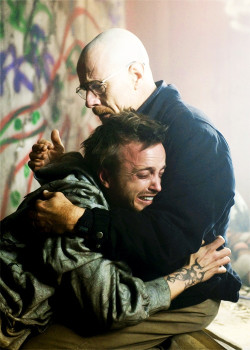 dailybreakingbad:  A great shot of Jesse crestfallen to Walthttp://dailybreakingbad.tumblr.com/