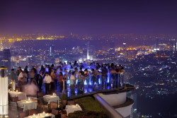 be-there-emirates:   Thailand: The highest rooftop bar in the
