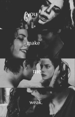 skins-tvshow:  skins-black-and-white:  SKINS BLOG  Another Skins