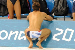 epiconn:  tomdaleys-speedos:  i would tap that so hard…  fuck