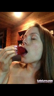 Want a bite?? :) http://www.lelulove.com Pic