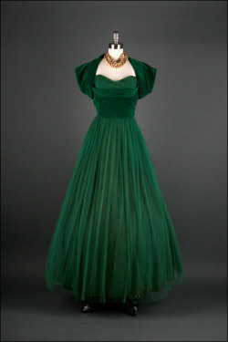 omgthatdress:  Dress 1950s Mill Street Vintage 