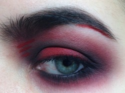 grimcreeper666:  Test run makeup for the top show. Minus the