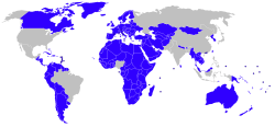 mapsontheweb:  Countries with lesser population than Shakira’s