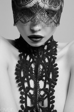 darkangelsbride:  Ivy Levan Photo by Chris Steinbach