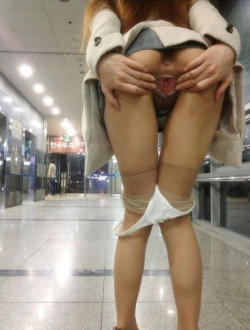 upskirtbabes3:  Korean girls drops her pantyhose, then her panties