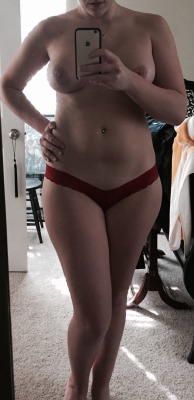 sexysandshark442:  I’m thinking sexy red today..Do you like?