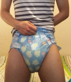 the-littlelittle-lion-boy:  My nappy this morning was ssoooo