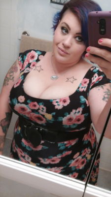 justabebopbaby:  Date Night - new dress :)