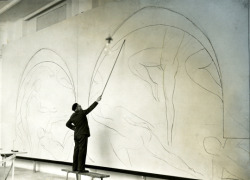 oeuf-nyc: Henri Matisse working on The Dance - 1910 