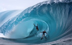 In the belly of the beast (Garrett McNamara and Mark Healey surfing