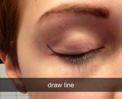 gamegrrl:  did a little eyeliner tutorial for you guys :-) 