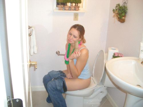 dimitrivegas:  Poop choices