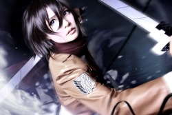 fuckyeahshingekicosplays:  Mikasa 