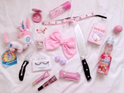 pinkblood-psychoticlove:  ã€Œbabydoll essentials â™¡ã€