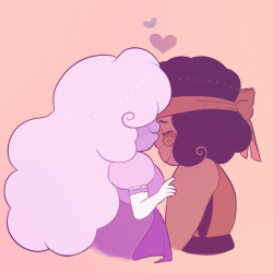 passionpeachy:more of that kiss meme ♡