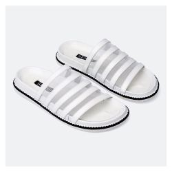 pho-london:  Sale Pick - Senso Kimmy Slides - Now £52 from £130