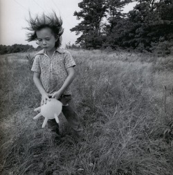 chasingsnowflakes:Arthur Tress