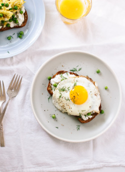 foodfuck:  simple goat cheese and egg toasts with fresh peas