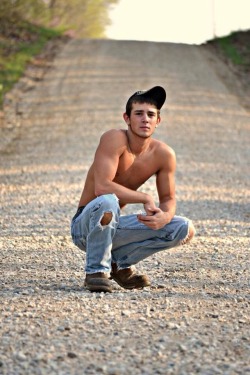 nick99cgn-v2:  Follow me and see more hot Boys and Men  Yes!!!