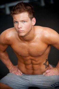 maleformaz:jonathan lipnicki