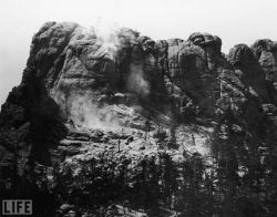 sixpenceee:  Mount Rushmore before the carving. 