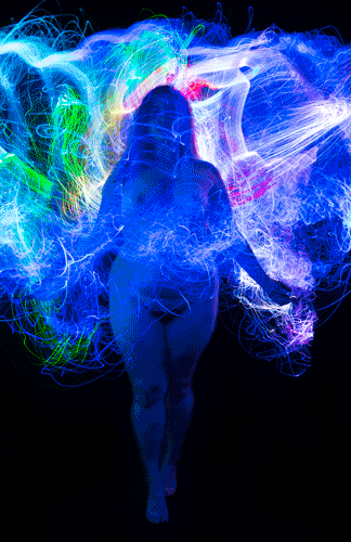 ryansuits:  2015 was a very productive year - hereâ€™s a sampling of the light painting nudes we shot. Still so much more to editâ€¦ So happy we got to meet and work with all these talented folks!Images from this series are now available as a 3D ViewMaste