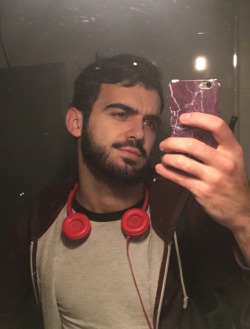 beardburnme2:  Victxrcs Twitter 