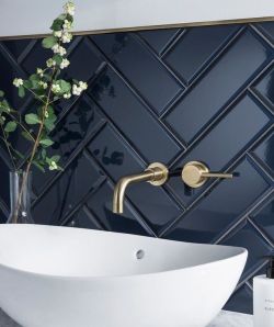 interior-design-home:Easily make your bathroom look and feel