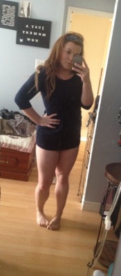 whiskeystainedeyes:  Spring cleaning today. Sans pants. Lol Happy