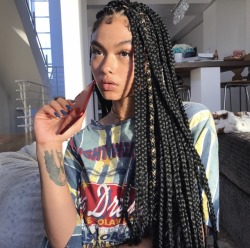 braidsforblackgirls:  http://instagram.com/indialove 😍