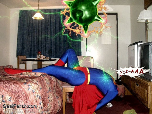 Luthor`s fatal trap …Kryptonite at the home .