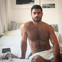 Follow my two hairy men blogs:http://sambrcln.tumblr.comhttp://hairysex.tumblr.com
