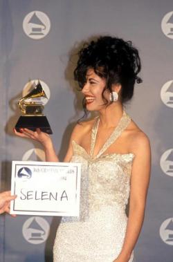 lazhuntiez:  tha only time youll probz see a latina and a grammy