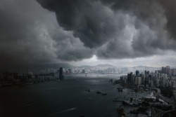 letsbuildahome-fr:  Today in Hong Kong A really spectacular image