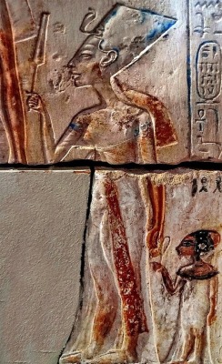 tiny-librarian:  A relief showing Nefertiti with one of her daughters.Source