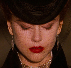 sala66:  Nicole Kidman en “Molin Rouge”, 2001   Ugh I love