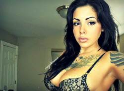 chicksandchoppers:  magalomania one of the hottest girls ive