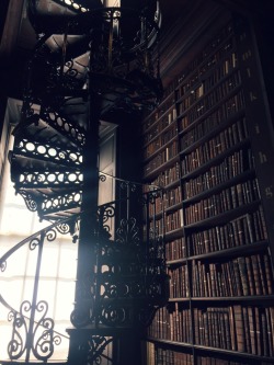 from-a-different-time:  Trinity College, Dublin
