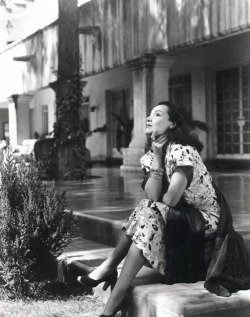 wehadfacesthen:  Dolores Del Rio, 1948, at her home in Acapulco,
