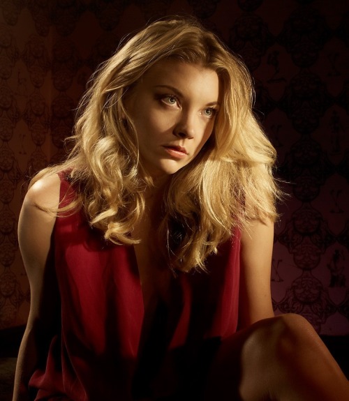 some-natalie-dormer:Natalie Dormer