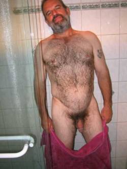 manlydadchaser63:  …”come on Dad, drop the towel, I want